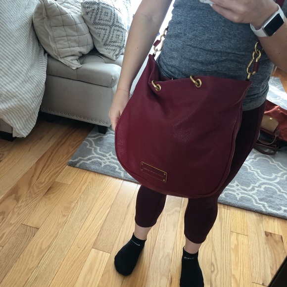 Marc Jacobs Large Hobo Cross Body - Picture 5 of 9